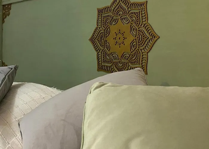 Misericorde Ii By Aroom - Vut Le 971